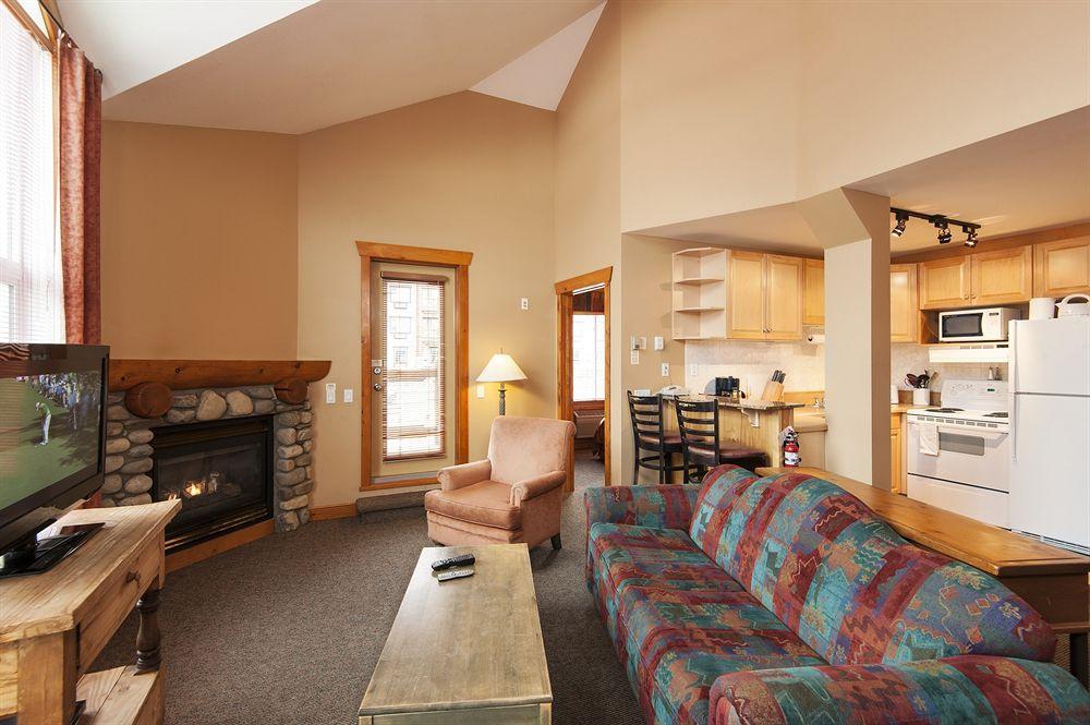 Lizard Creek Lodge Fernie Exteriér fotografie