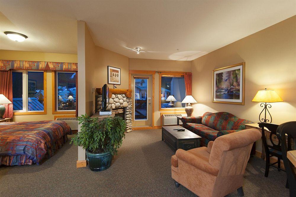 Lizard Creek Lodge Fernie Exteriér fotografie