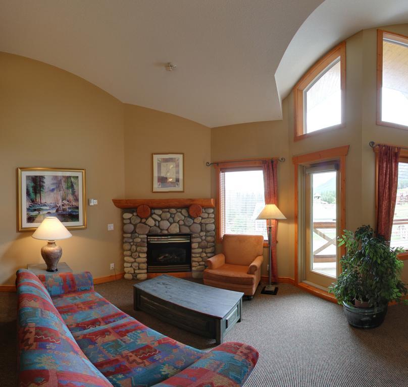 Lizard Creek Lodge Fernie Exteriér fotografie