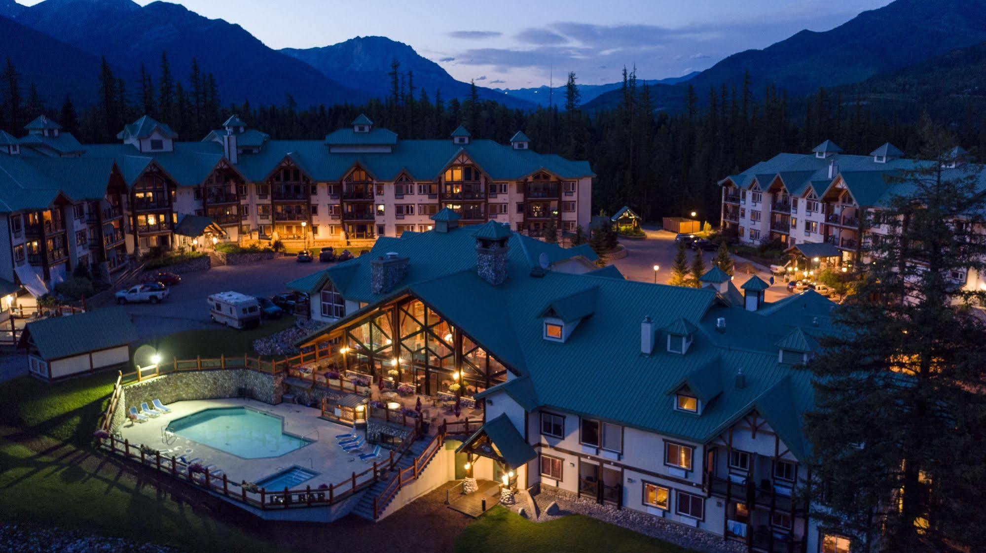 Lizard Creek Lodge Fernie Exteriér fotografie